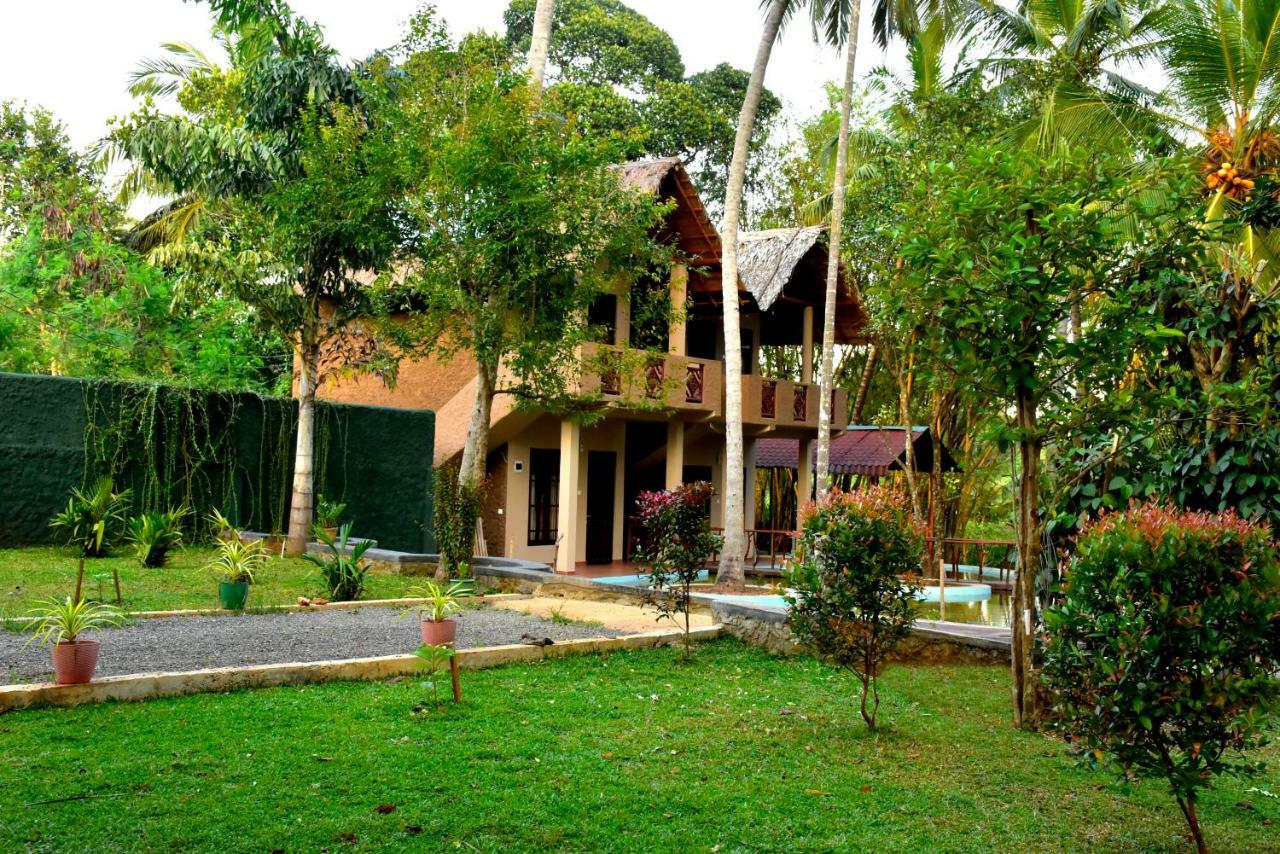 Pelican Lake Udawalawe Exterior photo
